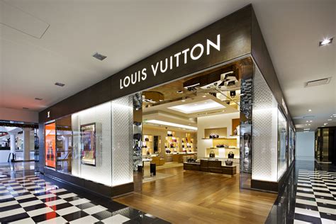 best place to buy vintage louis vuitton|louis vuitton 59th street.